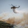 Ελικόπτερο σε κατάσβεση φωτιάς