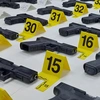 Συνελήφθησαν δύο Τούρκοι που επιχείρησαν να εισάγουν δεκάδες όπλα στη χώρα