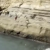 Τρομακτική βουτιά 17χρονου από γκρεμό στο Σαν Ντιέγκο