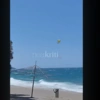 Ο kitesurfer