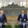 O Κυριάκος Μητσοτάκης στο Μέγαρο Μαξίμου με τον Τζόζεφ Αούν