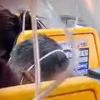 Νέα πλάνα από το ατύχημα στην πτήση της Ryanair