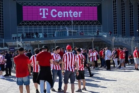 T-Center - Ολυμπιακός