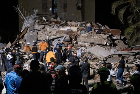 Συντρίμμια στη Βενεζουέλα μετά τους φονικούς σεισμούς