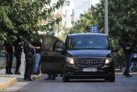 Στην Ευελπίδων οι συλληφθέντες για τον εμπρησμό της Marfin 
