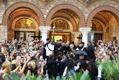 Λαϊκή αγρυπνία για τον Γιώργο Μαζωνάκη