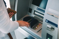 τραπεζα ατμ