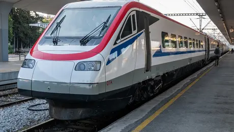 τρένο βέλος