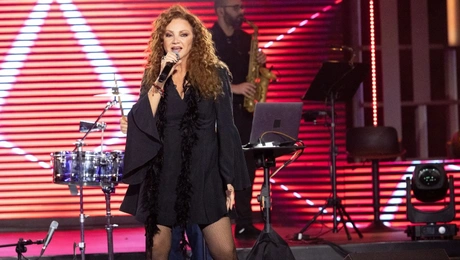 spiti-me-to-mega-sofia-arvaniti