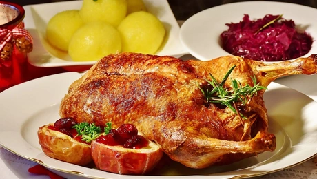 xristoygenniatiko-trapezi