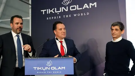 adonis-georgiadis-nikos-karanikas