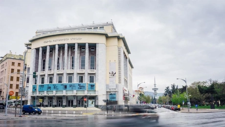 kratiko theatro voreioy ellados