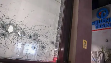 hellenictrain-petres