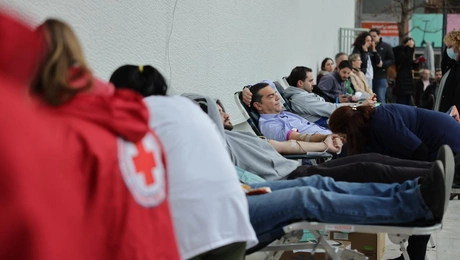 tsipras-tempi-aimodosia