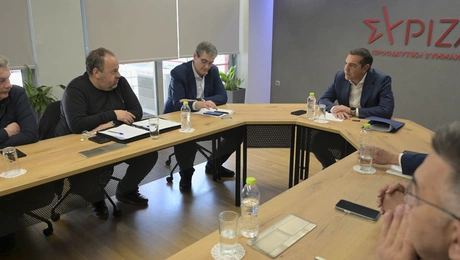 tsipras-sidirodromikoi