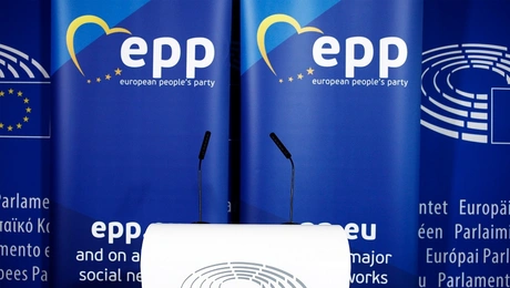 eyropaiko laiko komma