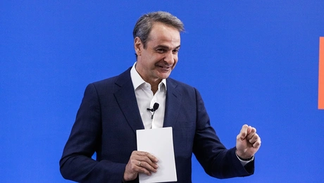 mitsotakis - paroysiasi psifodeltioy