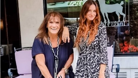 ira katsantoni - elpida