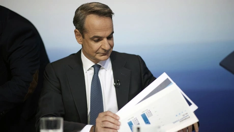 kyriakos-mitsotakis-debate