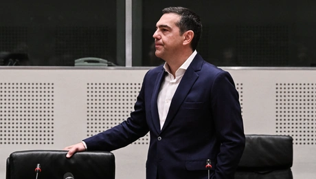 Παραιτήθηκε ο Αλέξης Τσίπρας