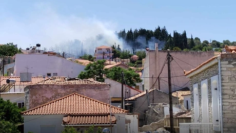 Φωτιά στη Σάμο