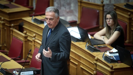 Σταύρος Καλαφάτης