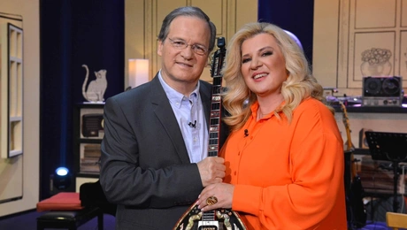 i-avli-ton-xromaton-ert