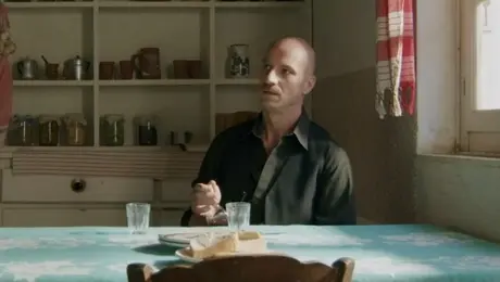 grantos-mayritsakis-i-paralia