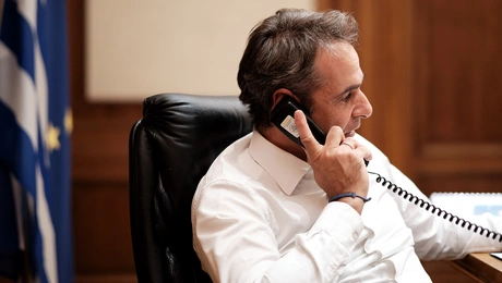 mitsotakis tilefono.jpg