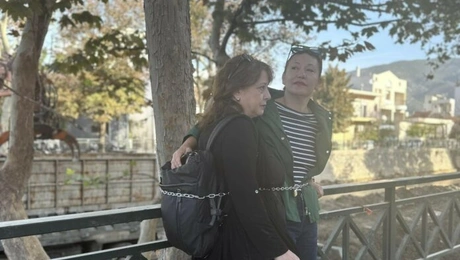 Ακτιβιστές αλυσοδέθηκαν σε δέντρα στον Βόλο