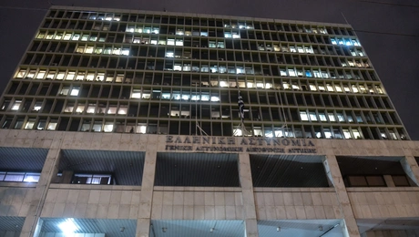 Γαδά τη νύχτα