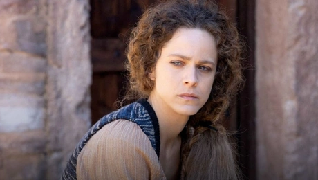 Η Έλλη Τρίγγου στη σειρά «Η Μάγισσα»