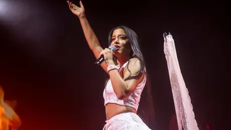 Η τραγουδίστρια Μαρίνα Σάττι