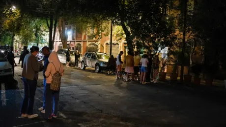 Σεισμός στο Μεξικό - Στους δρόμους οι κάτοικοι