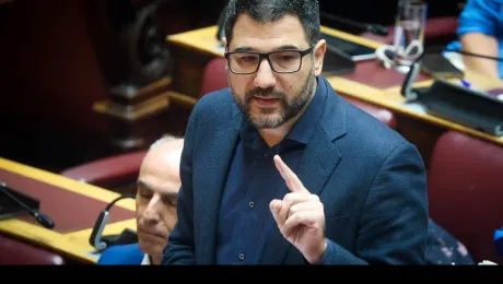 Ο Νάσος Ηλιόπουλος στη Βουλή