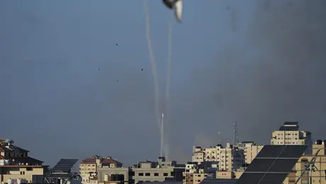 Ρίψη ρουκετών