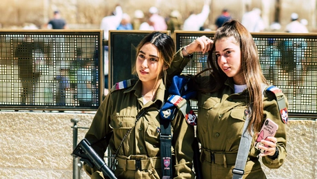 Γυναίκες του ισραηλινου στρατού.