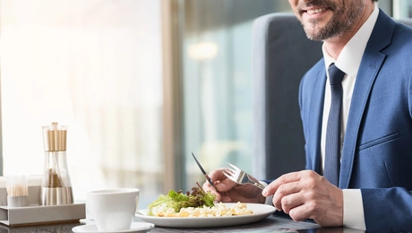 Τραπεζίτης γεύμα