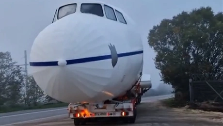 aeroplano larisa.jpg