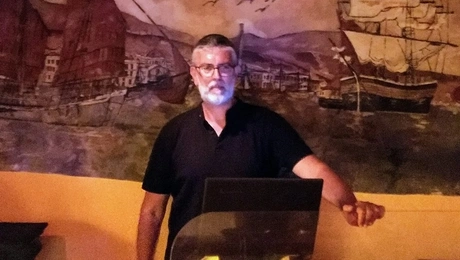 Ο Γιάννης Στεφανάκος