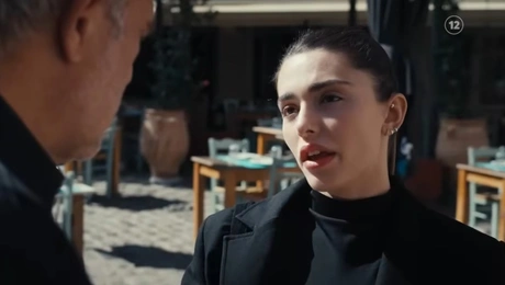 Η Γη της Ελιάς: Η Αριάδνη σε σκηνή της σειράς