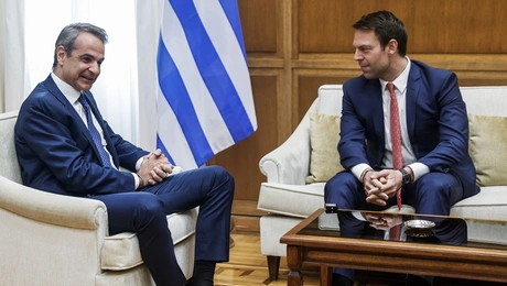 Ο Κυριάκος Μητσοτάκης και ο Στέφανος Κασσελάκης