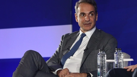 Ο Κυριάκος Μητσοτάκης σε συνέδριο τουρισμού