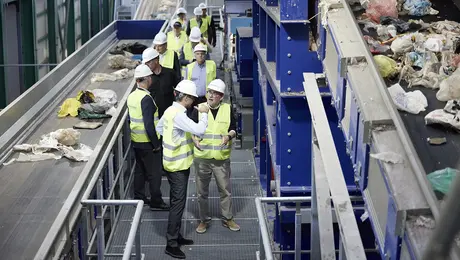 mitsotakis aporrimata.jpg