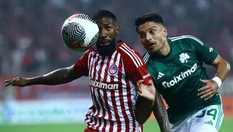 Φάση από το Ολυμπιακός - Παναθηναϊκός