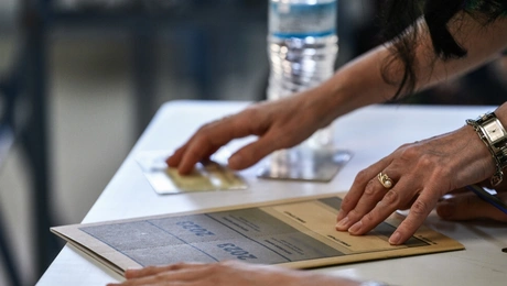 panellinies exetaseis