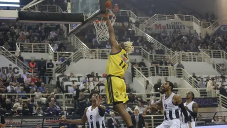 paok aris basket