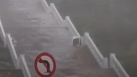 Οι σκάλες του Αγίου Νικολάου στην Πάτρα