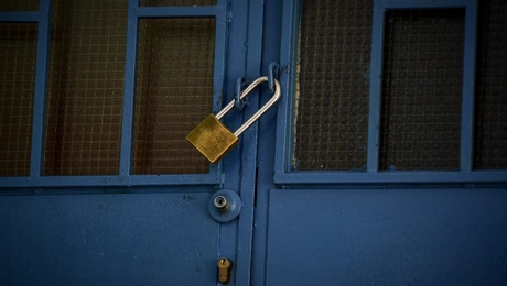 Κλειστό σχολείο