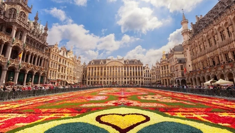 Η πλατεία Grand Place στις Βρυξέλλες